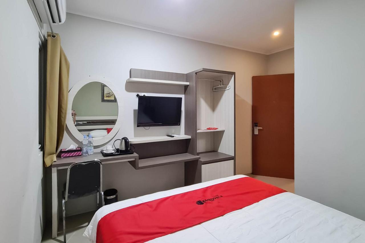 Gaia Asri Hotel Pamanukan Hilir Esterno foto