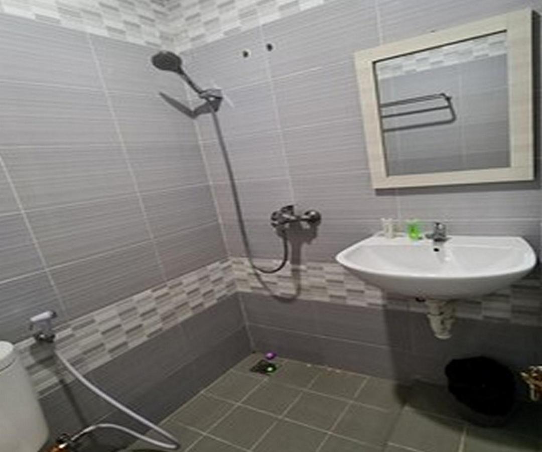 Gaia Asri Hotel Pamanukan Hilir Esterno foto